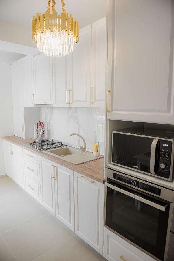 Modern Apartment In Temesvár Kültér fotó