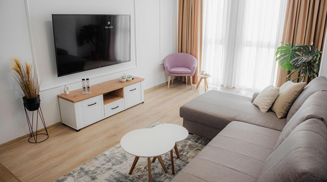 Modern Apartment In Temesvár Kültér fotó