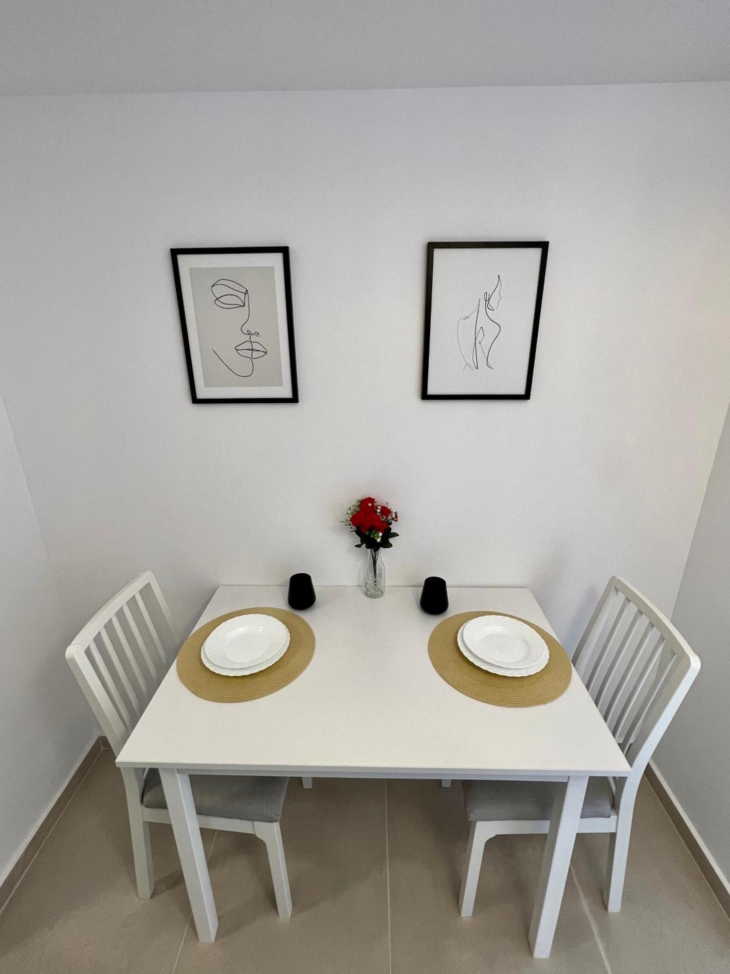 Modern Apartment In Temesvár Kültér fotó