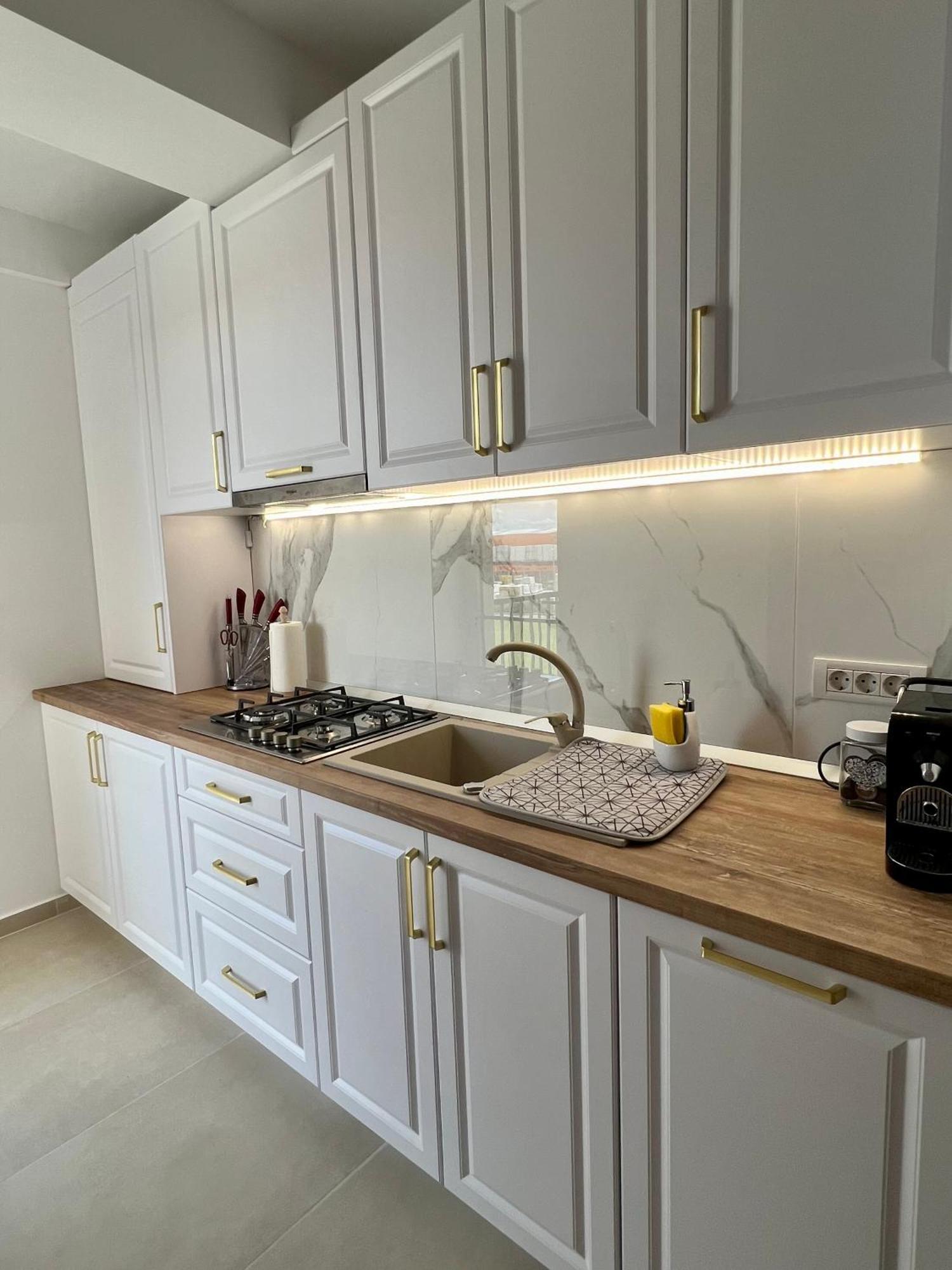 Modern Apartment In Temesvár Kültér fotó